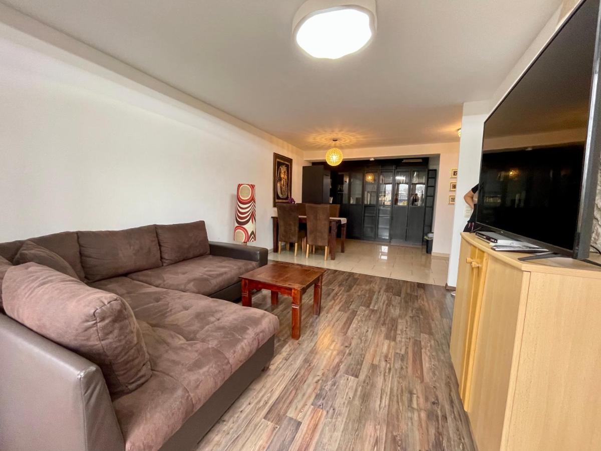 Wunderschoenes Apartment In Der Goldstadt 普福尔茨海姆 外观 照片