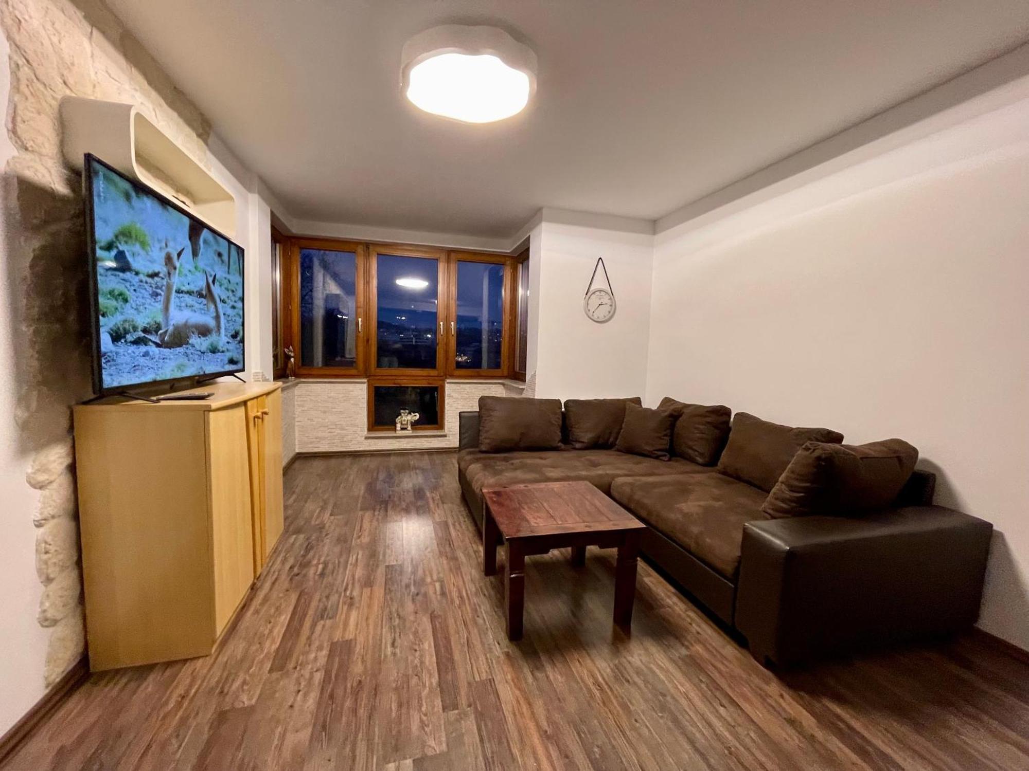 Wunderschoenes Apartment In Der Goldstadt 普福尔茨海姆 外观 照片