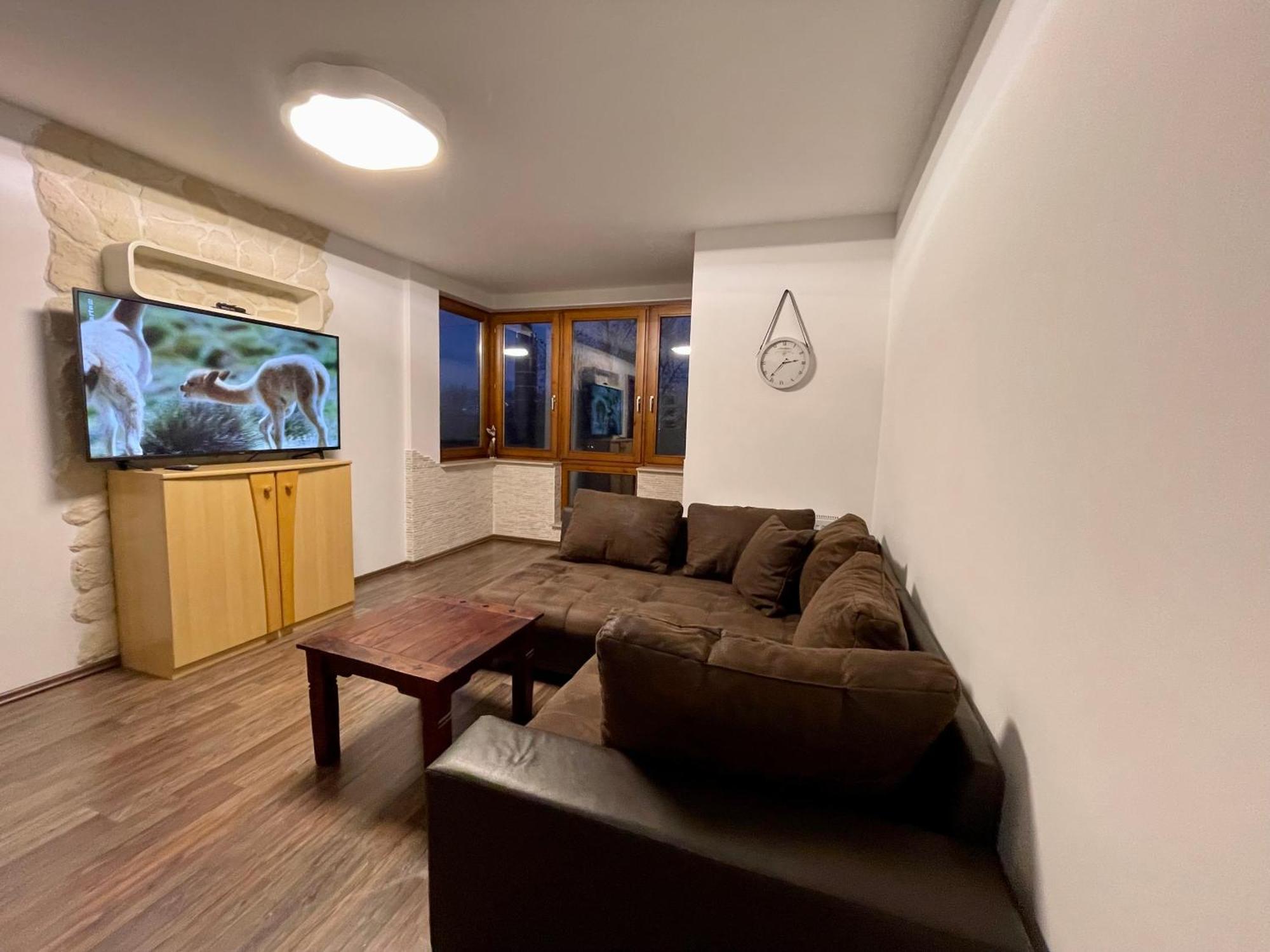 Wunderschoenes Apartment In Der Goldstadt 普福尔茨海姆 外观 照片