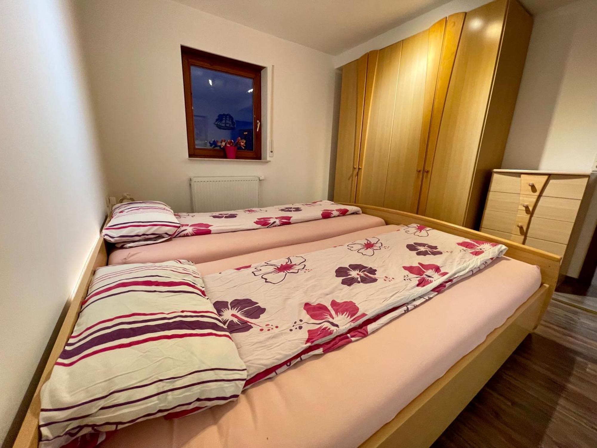 Wunderschoenes Apartment In Der Goldstadt 普福尔茨海姆 外观 照片