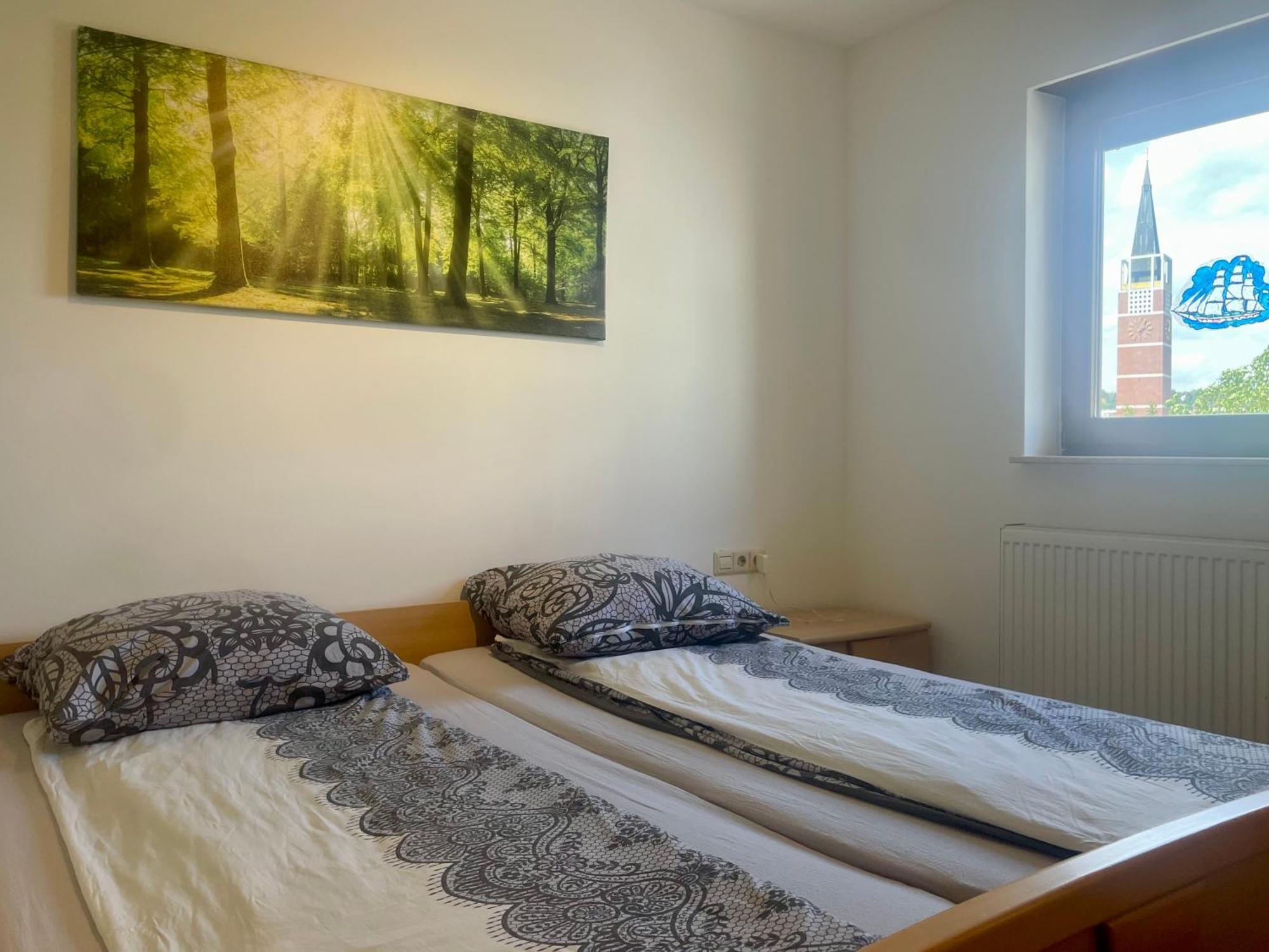Wunderschoenes Apartment In Der Goldstadt 普福尔茨海姆 外观 照片